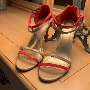 Christian Siriano red and tan heels